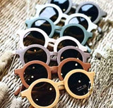 Retro baby round sunnies with 100% UV protection